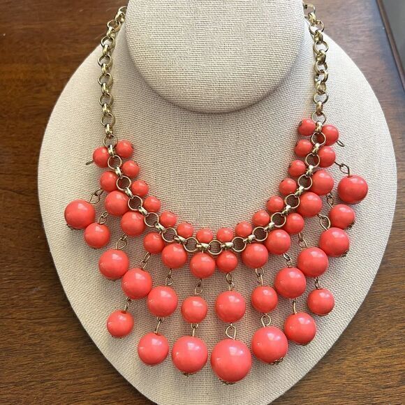 Gold Tone Chain Pink Beaded Statement Necklace 18 in Ext. 3 in - Picture 3 of 12